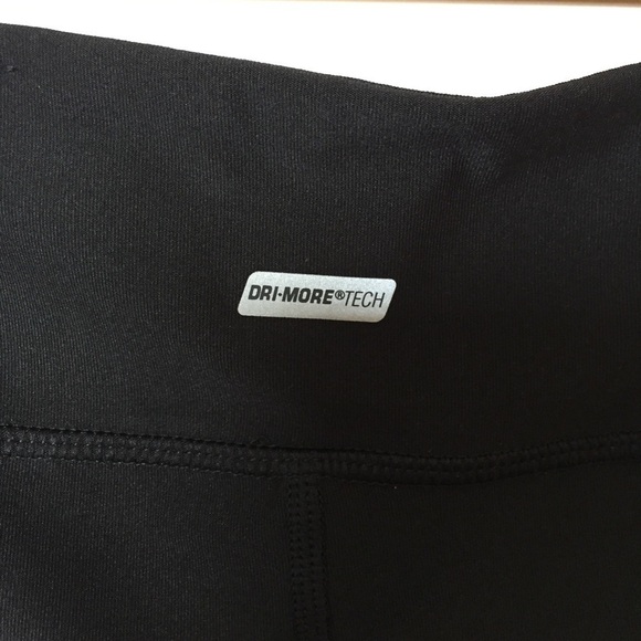 Athletic Works - Women’s Dri-More Boot Cut Active Wear Pant in Black. Size: S - Picture 6 of 9